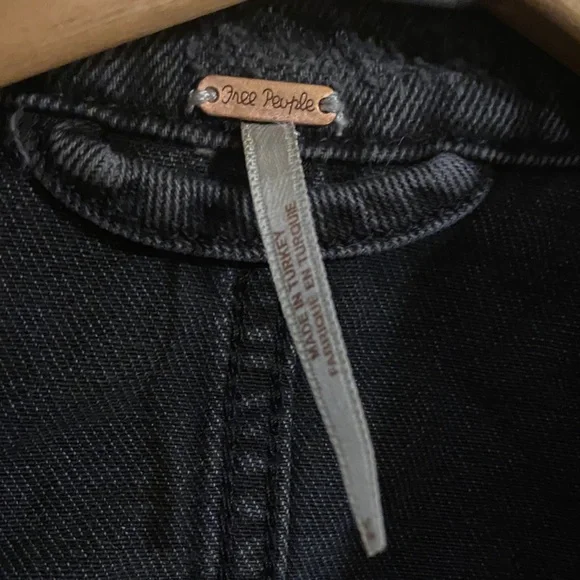 Free People Black Distressed Denim Shirt Jacket Moonchild XL - Picture 2 of 6